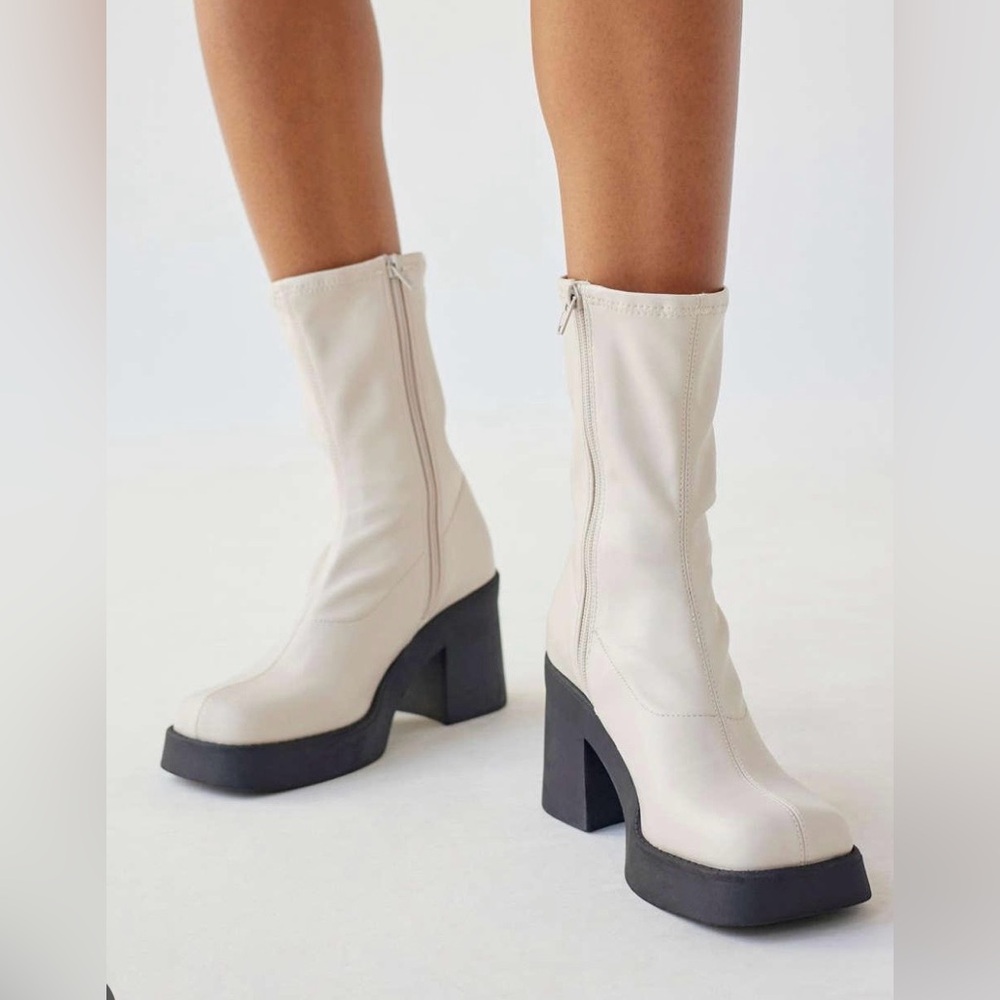 Steve Madden Layton sock boot